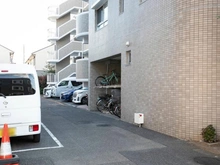 【神奈川県/川崎市幸区南加瀬】サーパス日吉 駐車場・駐輪場