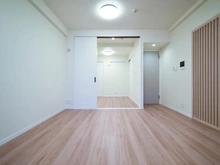 【神奈川県/横浜市中区池袋】グランスイート横濱山手 LDK：約12.1帖