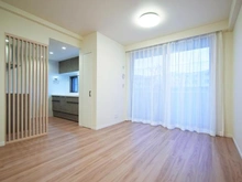 【神奈川県/横浜市中区池袋】グランスイート横濱山手 LDK：約12.1帖