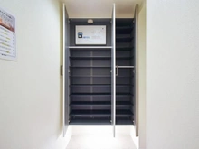 【神奈川県/横浜市中区池袋】グランスイート横濱山手 玄関