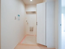 【神奈川県/川崎市宮前区南野川】鷺沼ガーデン102 玄関