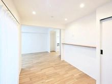 【神奈川県/川崎市多摩区登戸新町】コスモ登戸 LDK：約19.0帖