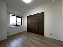 【神奈川県/藤沢市鵠沼花沢町】ライオンズマンション藤沢鵠沼 洋室：約5.1帖