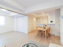 【東京都/世田谷区大蔵】ハイホーム砧公園 LDK：約14.2帖