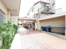 【東京都/稲城市押立】稲城グリーンスポット アプローチ