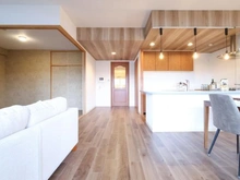 【東京都/八王子市大和田町】グランシティレイディアントアクアヴィータ LDK：約22.9帖
※家具・調度品等は販売価格に含まれておりません