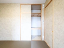 【東京都/八王子市大和田町】グランシティレイディアントアクアヴィータ 和室：約6.0帖