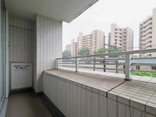 【神奈川県/川崎市麻生区上麻生】新百合ヶ丘パークハウスヒルズテラス バルコニー