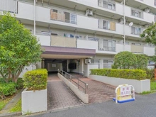 【神奈川県/川崎市麻生区岡上】岡上住宅 2号棟 エントランス