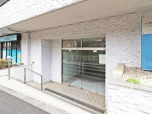 【東京都/多摩市貝取】コーポ多摩センター エントランス