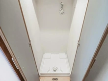 【東京都/北区赤羽西】西赤羽グリーンハイツ 廊下：洗濯機置き場