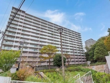 【東京都/多摩市諏訪】ブリリア多摩ニュータウン B棟 外観