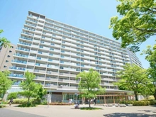 【東京都/多摩市諏訪】ブリリア多摩ニュータウン B棟 外観