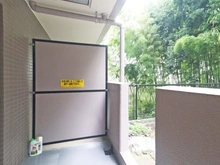 【神奈川県/川崎市多摩区栗谷】ヒルズ生田 バルコニー