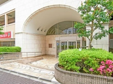 【東京都/府中市宮町】ミオカステーロ府中宮町 エントランス
