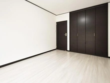 【東京都/町田市小山田桜台】小山田桜台 29号棟 洋室：約6.0帖