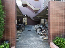 【東京都/八王子市高倉町】グローベルガーデン豊田ディーセントスクエア 駐輪場