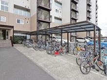【東京都/狛江市東野川】狛江ハイタウン 1号棟 駐輪場