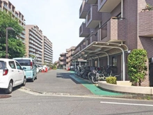 【神奈川県/横浜市緑区東本郷】ヒルズ横浜ガーデンホームズ 駐車場・駐輪場