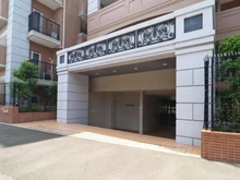 【神奈川県/横浜市保土ケ谷区上菅田町】ザ・ピースプレイス横浜 エントランス