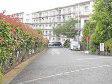 【神奈川県/川崎市高津区久末】ユーカリハイツ久末 外観