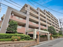 【東京都/多摩市馬引沢】ライオンズグローベル京王永山 外観