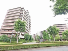 【東京都/稲城市若葉台】若葉台ワーズワースの丘 E棟 外観