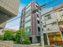 【東京都/新宿区中里町】オーベルアーバンツ神楽坂 外観：写真中央