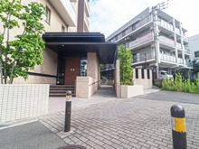 【神奈川県/川崎市麻生区万福寺】パークホームズ新百合ヶ丘山手の杜 アプローチ