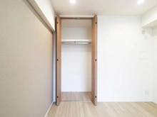 【神奈川県/川崎市多摩区登戸】サニーハイツ向ヶ丘  洋室：約5.5帖