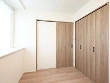 【東京都/足立区平野】グーディッシュ西新井 弐番館 洋室：約5.0帖