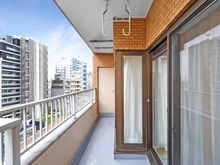 【東京都/大田区石川町】グリーンヒル洗足池 バルコニー：LDK側バルコニー（収納付き）