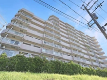 【神奈川県/川崎市麻生区白山】新ゆりグリーンタウン けやき街区2号棟 外観