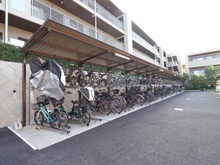 【神奈川県/茅ヶ崎市中海岸】クリオ茅ヶ崎中海岸 グランヴィラ 駐輪場