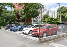 【神奈川県/川崎市麻生区白山】新ゆりグリーンタウンアカシア街区 4号棟 駐車場