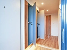 【東京都/稲城市若葉台】若葉台ワルツの杜 H棟 玄関