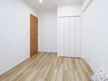 【東京都/府中市住吉町】ラヴィラ府中多摩川 洋室:約7.0帖