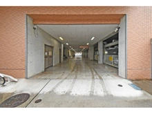 【神奈川県/川崎市麻生区上麻生】ジェイパーク新百合ヶ丘プレフェーレ 駐車場