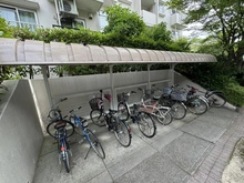 【神奈川県/横浜市都筑区大丸】メゾン桜が丘 10-1号棟 駐輪場