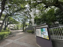 【神奈川県/横浜市都筑区大丸】メゾン桜が丘 10-1号棟 敷地内施設
