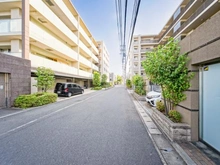 【神奈川県/川崎市中原区上小田中】プラウド武蔵中原ディアージュ 前面道路