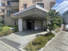 【神奈川県/横浜市港北区大倉山】コスモサンディックレジデンス大倉山 エントランス