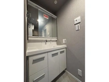 【神奈川県/横浜市港北区新羽町】モアグランデ新横浜北 洗面所