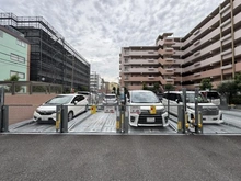 【神奈川県/横浜市港北区新吉田東】グレーシア港北綱島 駐車場