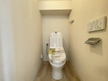 【神奈川県/横浜市港北区新羽町】ルイシャトレ新横浜ガーデンスクウェア トイレ