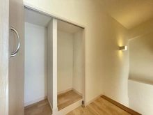 【神奈川県/横浜市港北区新羽町】ルイシャトレ新横浜ガーデンスクウェア 収納