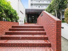 【神奈川県/横浜市港北区大豆戸町】藤和大倉山コープ アプローチ