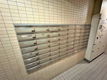 【神奈川県/横浜市神奈川区西寺尾】ヒルズ横浜神之木公園 メールBOX