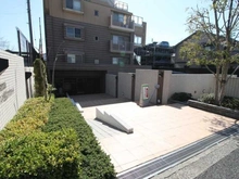 【神奈川県/横浜市港北区日吉】ラ・コスタ日吉アクアシート アプローチ