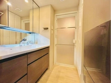 【神奈川県/横浜市港北区日吉本町】エクセレントシティ日吉本町ガーデン 洗面所